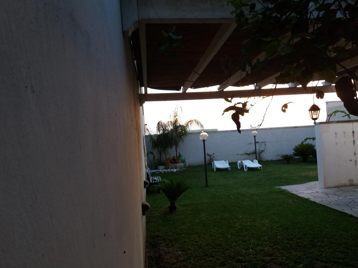 Aira Te Finu Bed and Breakfast Acquarica Buitenkant foto