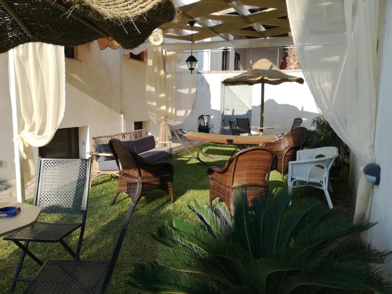 Aira Te Finu Bed and Breakfast Acquarica Buitenkant foto